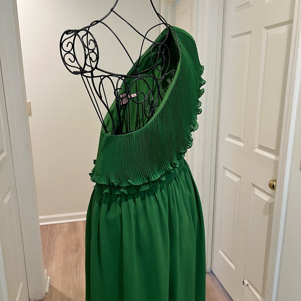 ✅🆕JUICY COUTURE Green Ruched One-Shoulder ruffle maxi dress - Picture 3 of 9